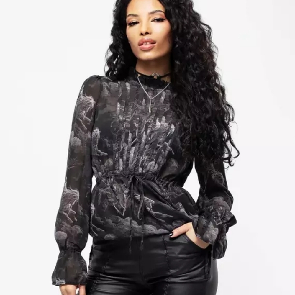 DISTURBIA Revelation Top